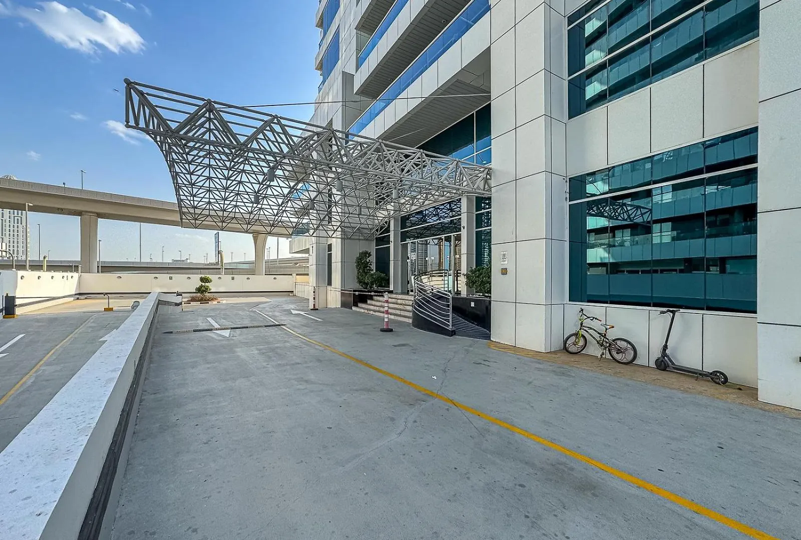 Luxury 2Br Apt With Waterfront Views Dubaj Spojené arabské emiráty